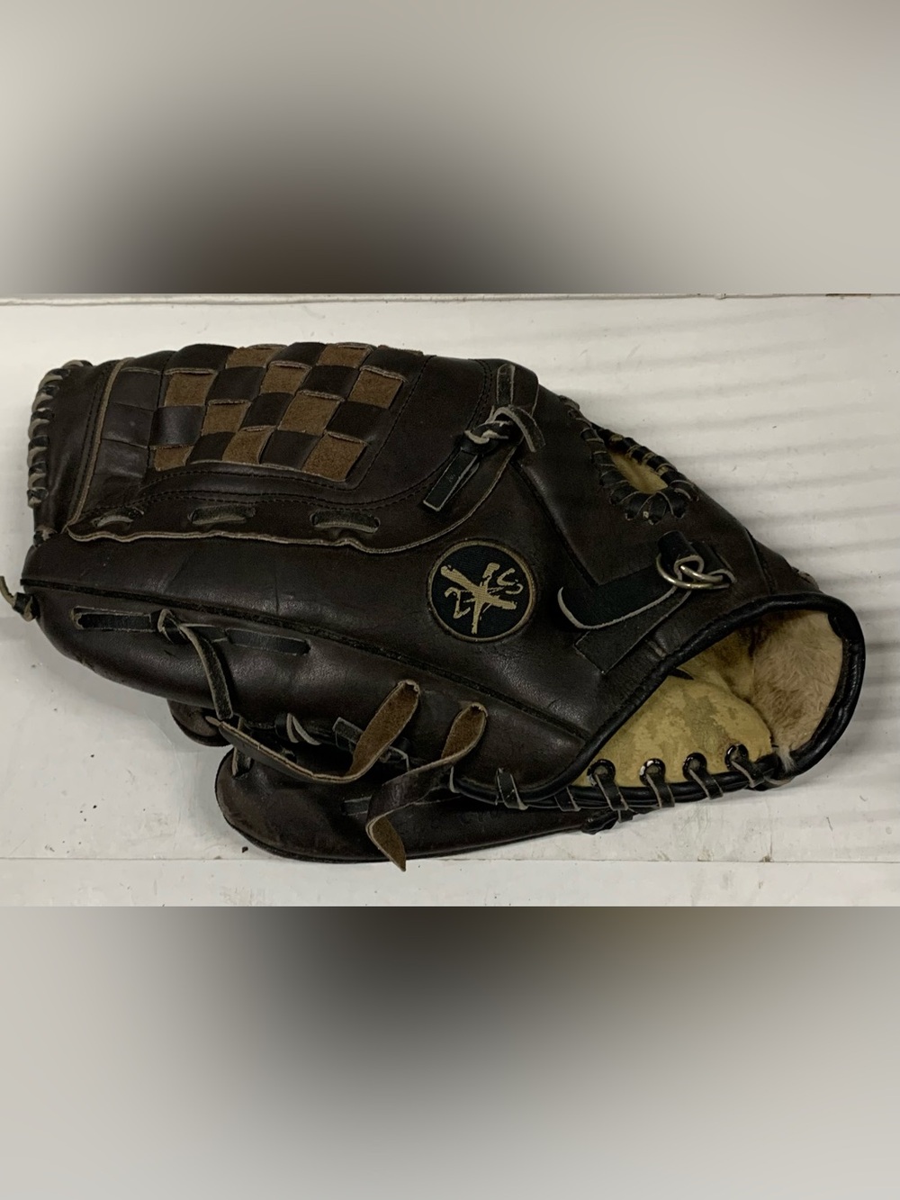ZXS Sports Vintage Leather Baseball Glove "Defensive" Brown/Black Black